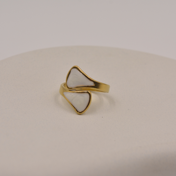 Ivory Diverge Ring