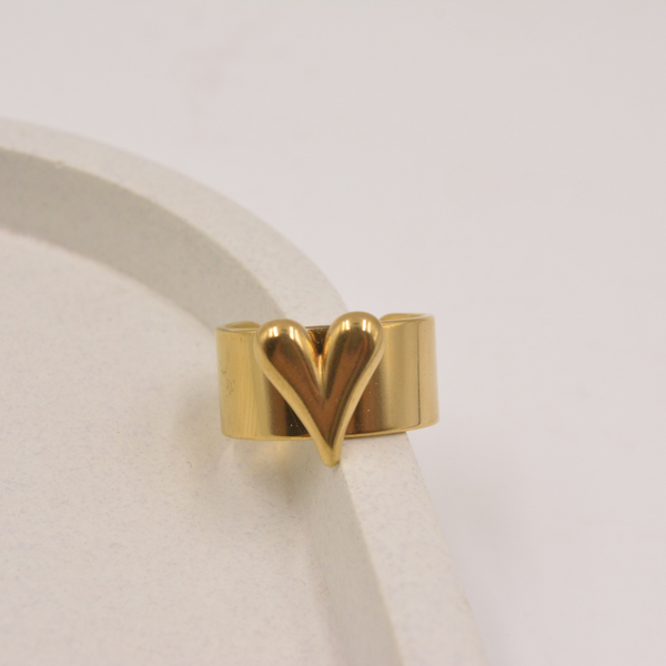 Gold Heart Band Ring