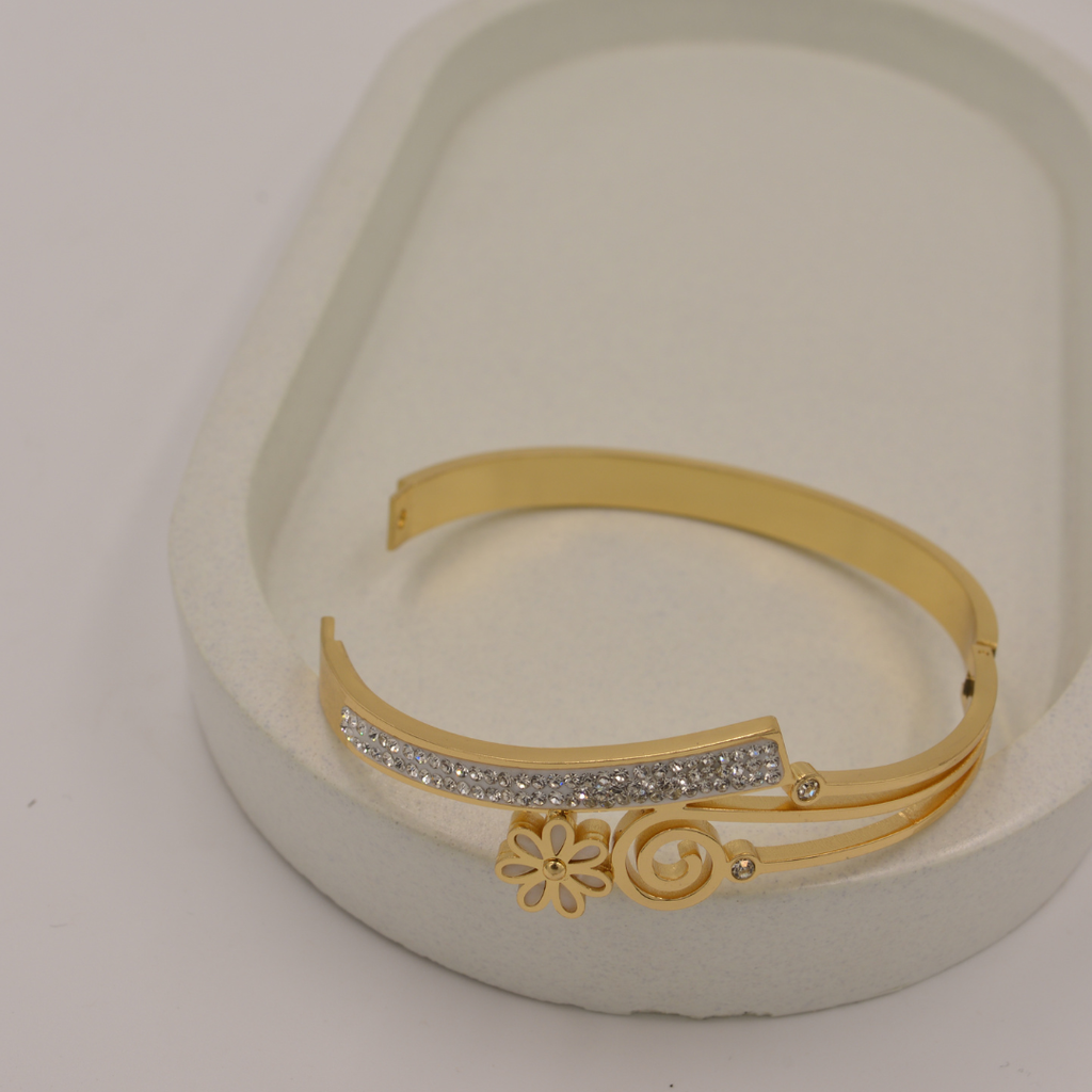 Elegance Bracelet