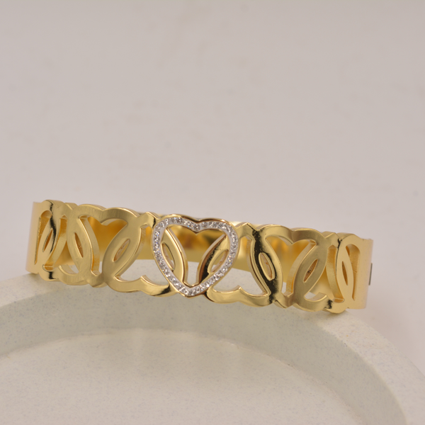 Eterna Loop Bracelet