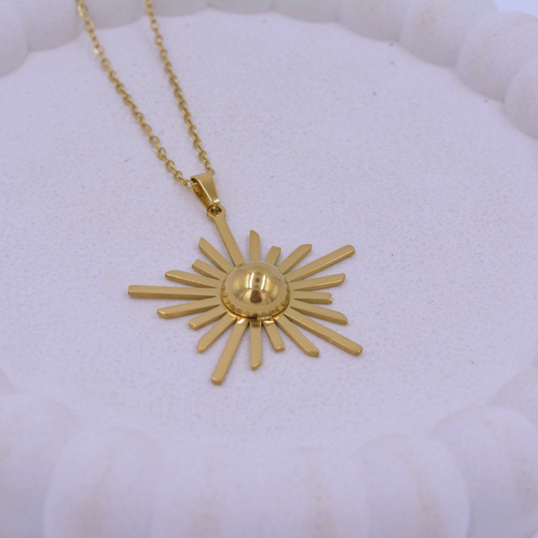Star Pendant with Necklace