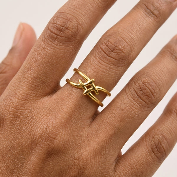 Pillar Square Ring