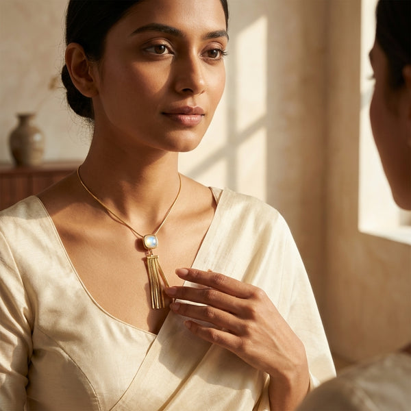 Pearl Pendant Necklace
